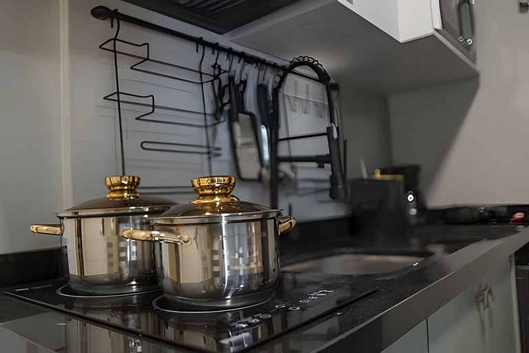 APTO 2Q Moderno Estrutura Completa com Piscina