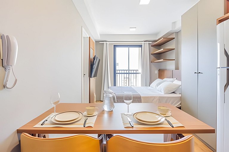 Centro | Charmoso Studio com Piscina Aquecida