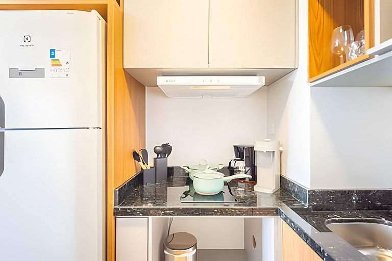 Centro | Charmoso Studio com Piscina Aquecida