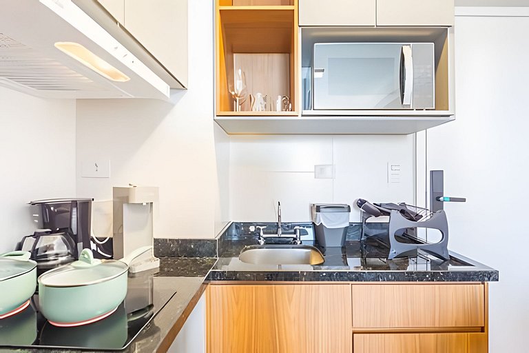 Centro | Charmoso Studio com Piscina Aquecida