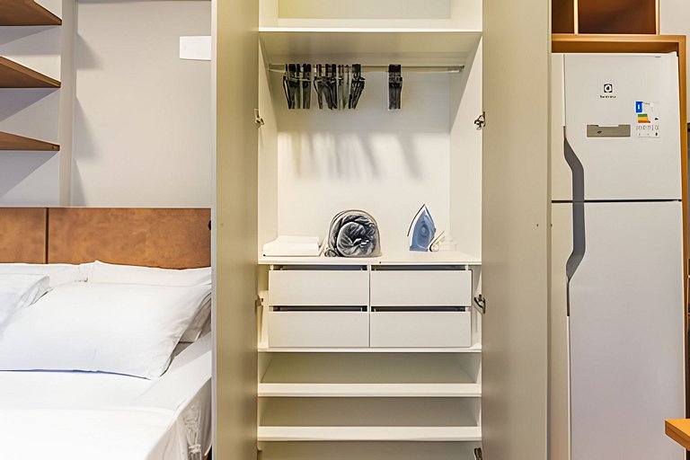 Centro | Charmoso Studio com Piscina Aquecida