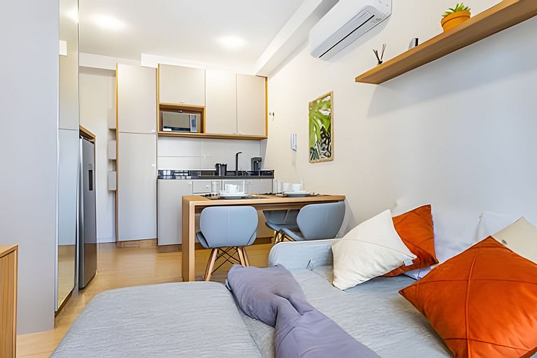 Centro | Studio novo em condomínio completo