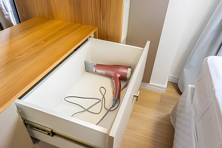 Centro | Studio novo em condomínio completo