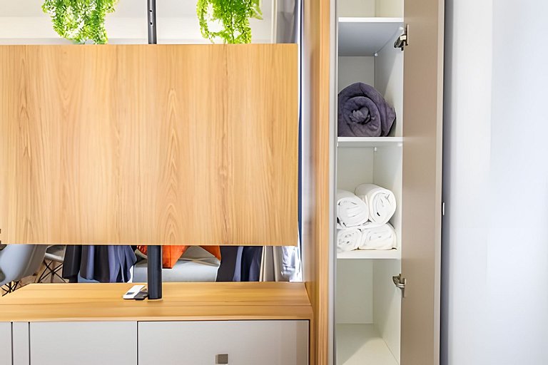 Centro | Studio novo em condomínio completo