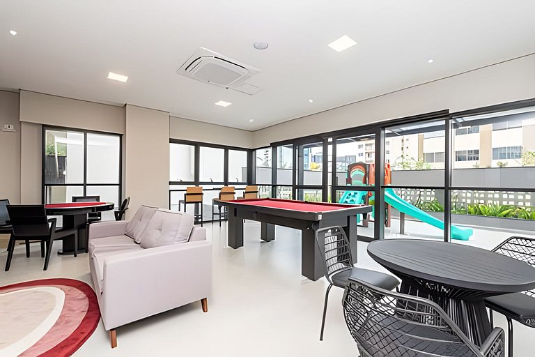 Centro | Studio novo em condomínio completo