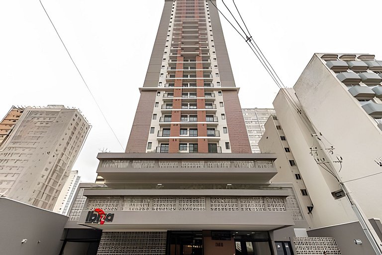 Centro | Studio novo em condomínio completo