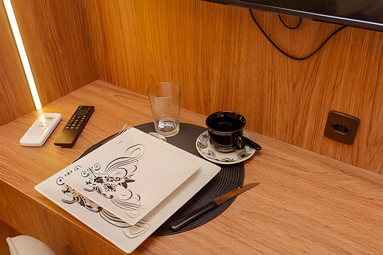 Studio Moderno com Área de Lazer Completa