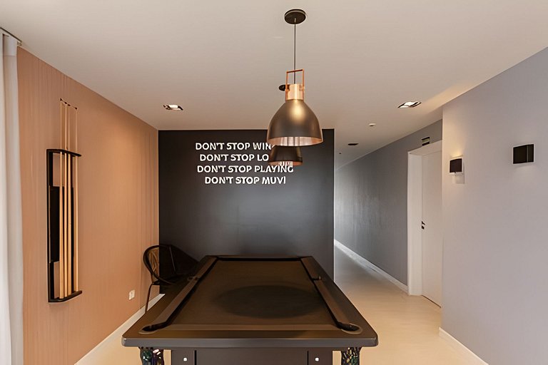 Studio Moderno com Área de Lazer Completa