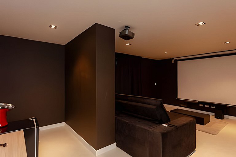 Studio Moderno com Área de Lazer Completa