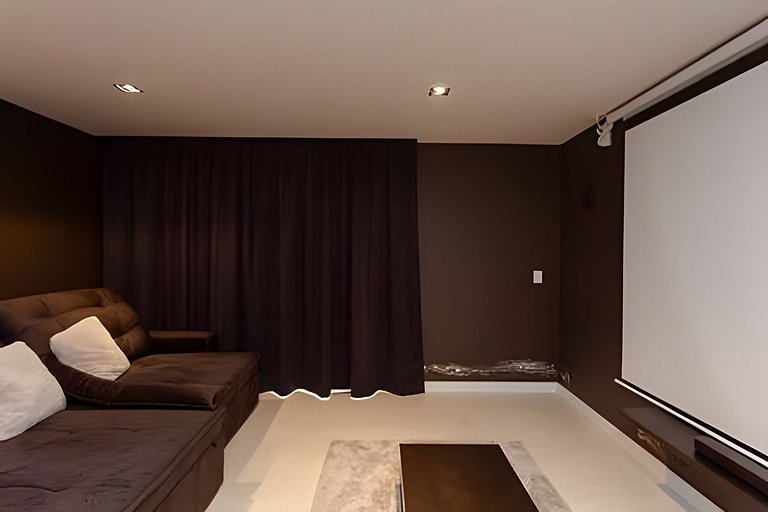 Studio Moderno com Área de Lazer Completa