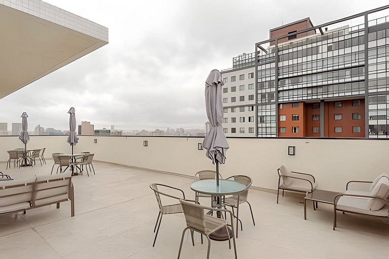 Studio Moderno com Área de Lazer Completa