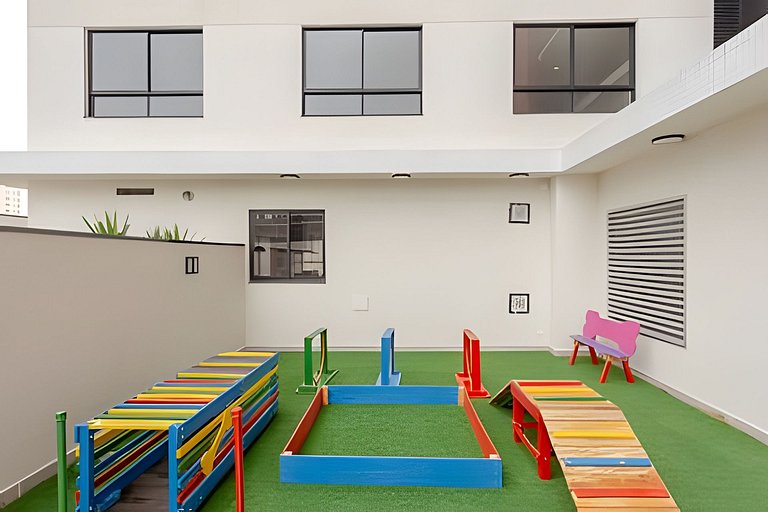 Studio Moderno com Área de Lazer Completa