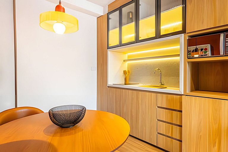 Curitiba Central | Apto Charmoso Perto de Tudo