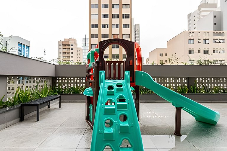 Curitiba Centro | Apto até 5 com Piscina Aquecida