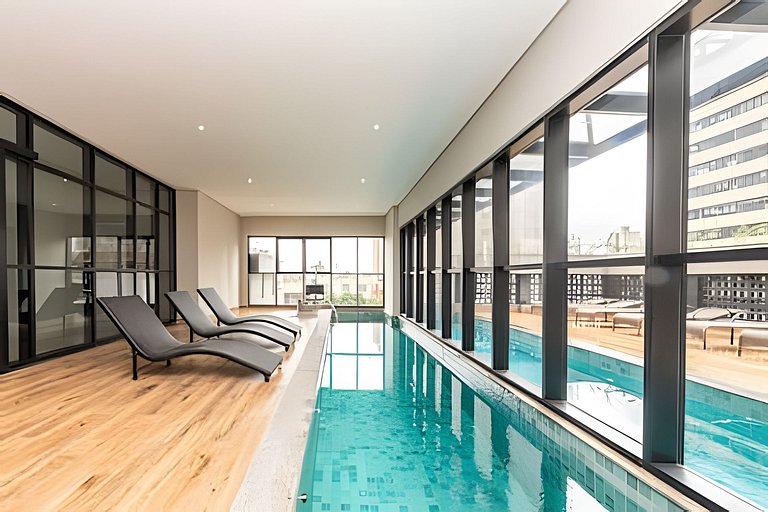 Studio Charmoso com Piscina Coberta