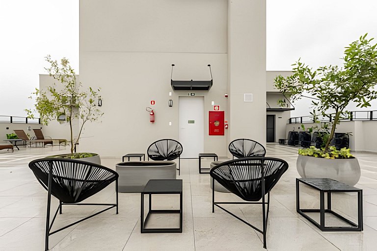 Studio Charmoso com Piscina Coberta