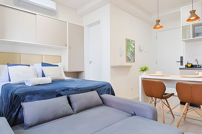 Studio Charmoso com Piscina Coberta