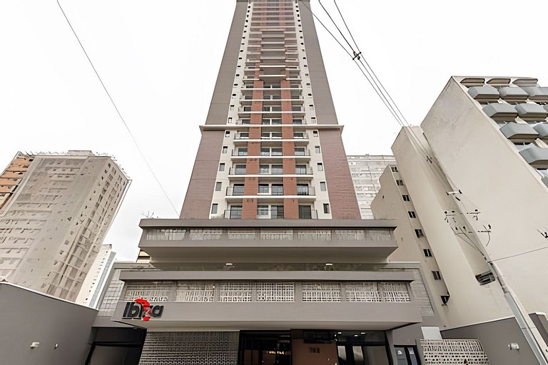 Apto Aconchegante 2 Quartos no Centro de Curitiba