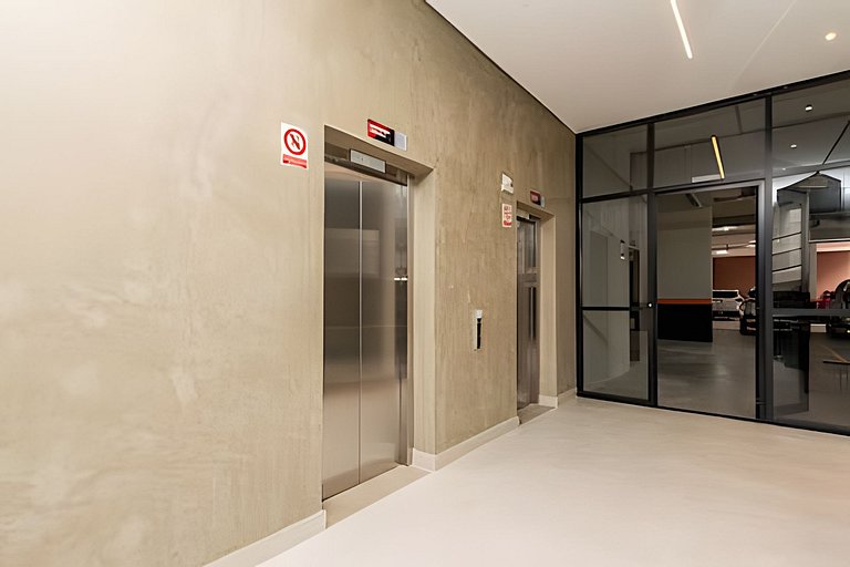 Apto Aconchegante 2 Quartos no Centro de Curitiba