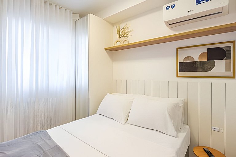 Centro | Studio novo em condomínio completo