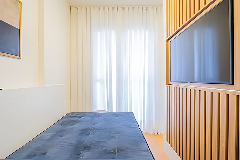 Centro | Studio novo em condomínio completo