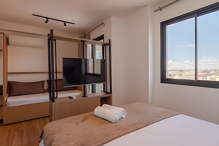 Centro Premium | Ar, Piscina e Amplo Coworking