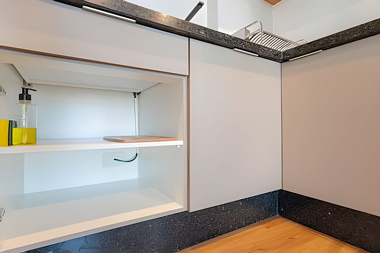 Centro Premium | Ar, Piscina e Amplo Coworking