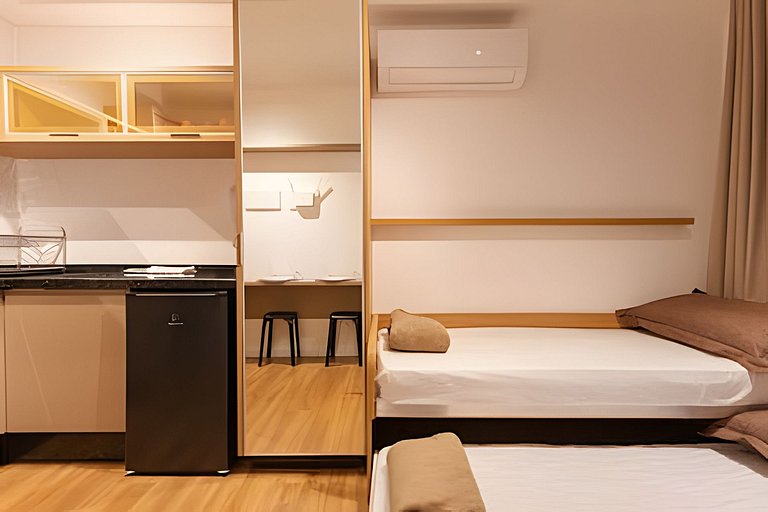 Centro Premium | Ar, Piscina e Amplo Coworking