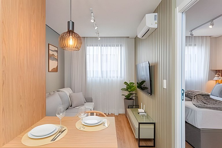 Apto novo 1 quarto c/ AC | Centro | Coworking