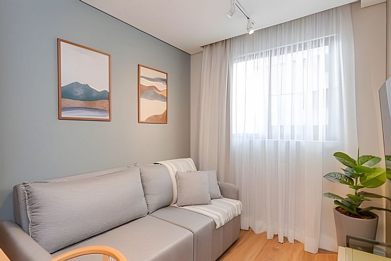 Apto novo 1 quarto c/ AC | Centro | Coworking