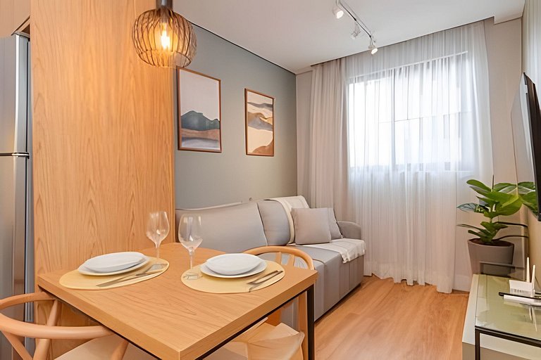 Apto novo 1 quarto c/ AC | Centro | Coworking