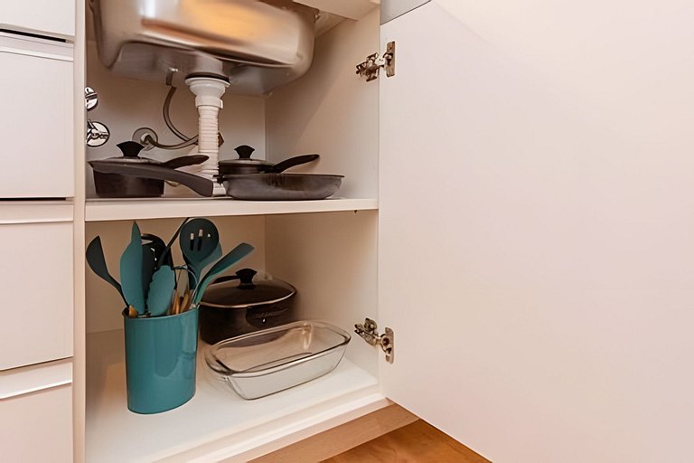 Apto novo 1 quarto c/ AC | Centro | Coworking