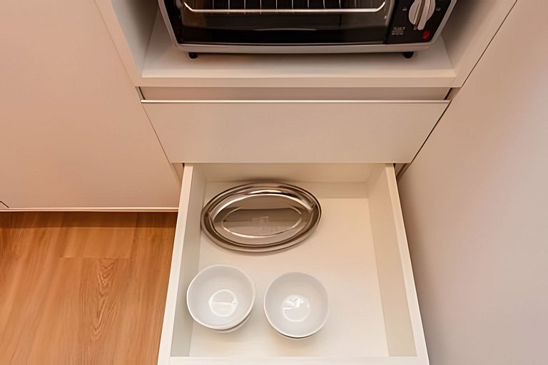 Apto novo 1 quarto c/ AC | Centro | Coworking