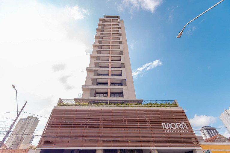 Conforto no coração de Curitiba: estúdio completo