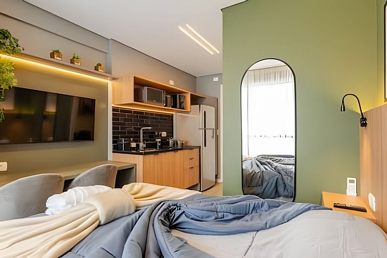 Conforto no coração de Curitiba: estúdio completo