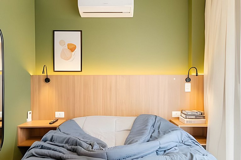 Conforto no coração de Curitiba: estúdio completo