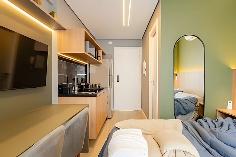 Conforto no coração de Curitiba: estúdio completo