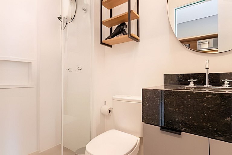 Conforto no coração de Curitiba: estúdio completo