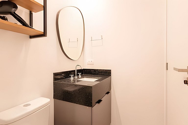 Conforto no coração de Curitiba: estúdio completo