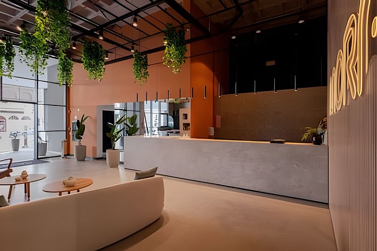 Conforto no coração de Curitiba: estúdio completo