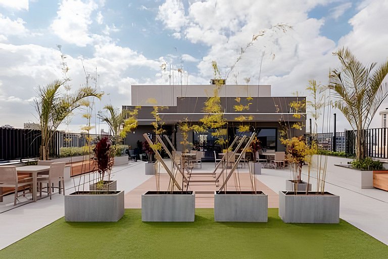 Conforto no coração de Curitiba: estúdio completo