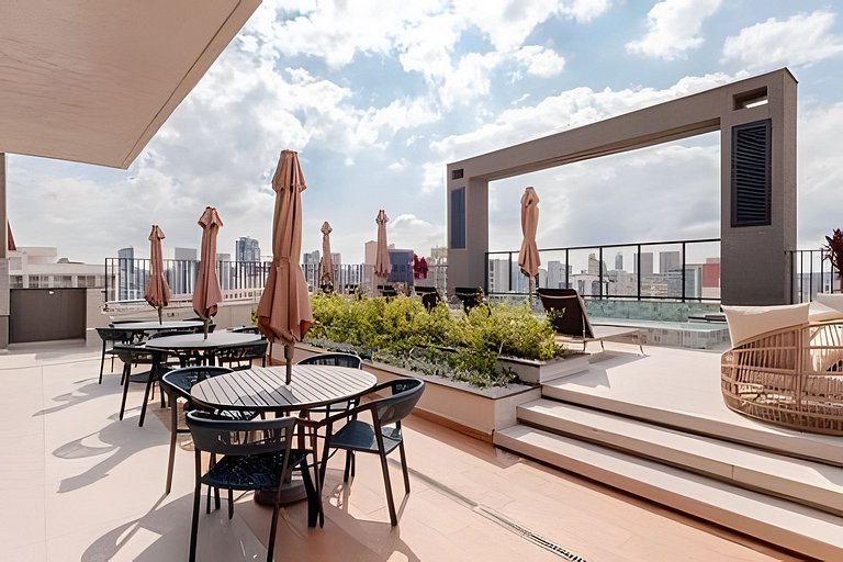 Conforto no coração de Curitiba: estúdio completo