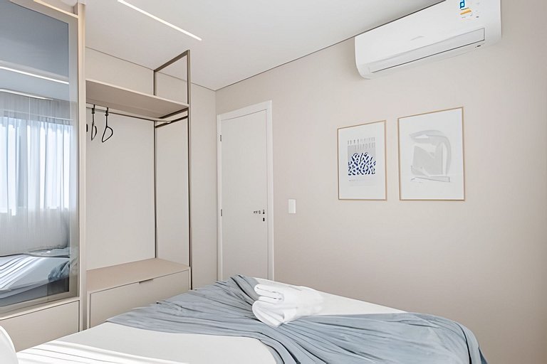 Studio elegante com estrutura premium no centro