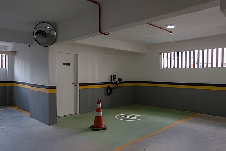 Studio elegante com estrutura premium no centro