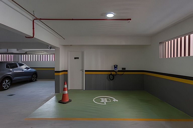 Studio elegante com estrutura premium no centro