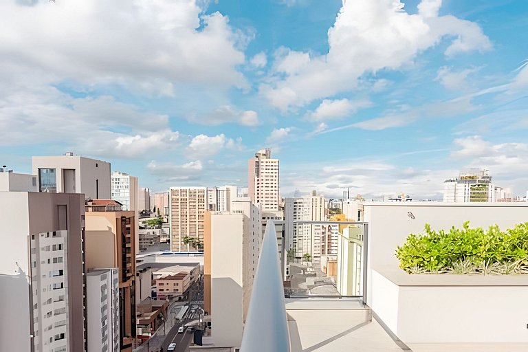 Studio elegante com estrutura premium no centro