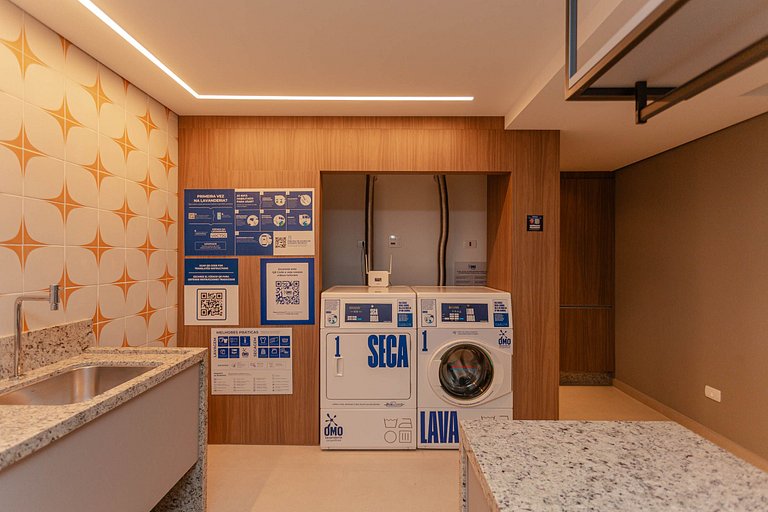 Apto novo 1 quarto c/ AC | Centro | Coworking
