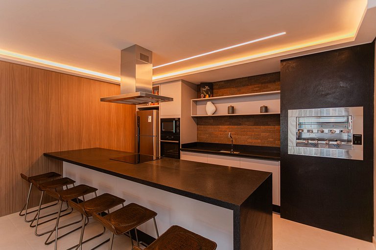 Apto novo 1 quarto c/ AC | Centro | Coworking