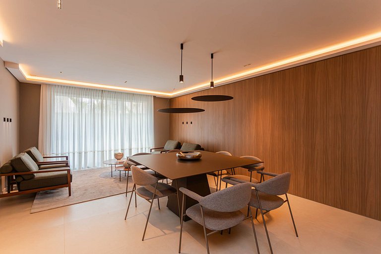 Studio elegante com estrutura premium no centro
