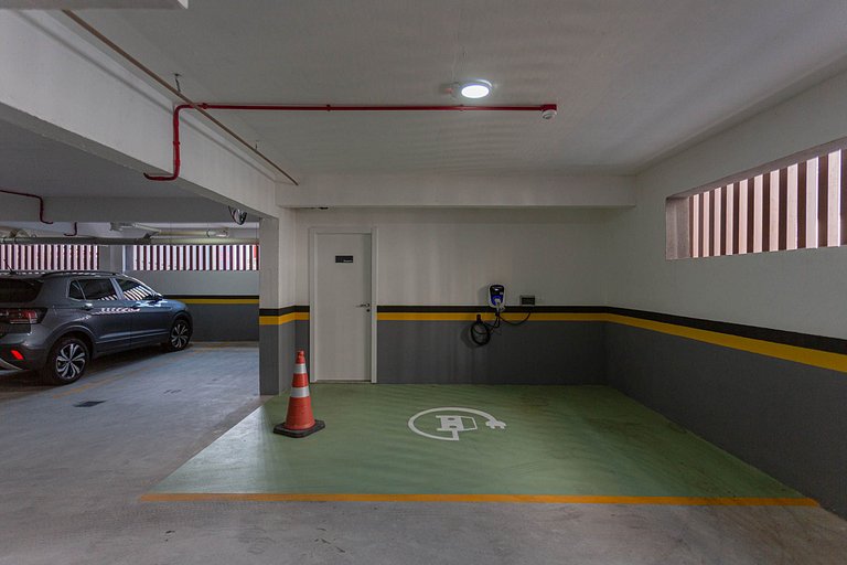 Apto novo 1 quarto c/ AC | Centro | Coworking
